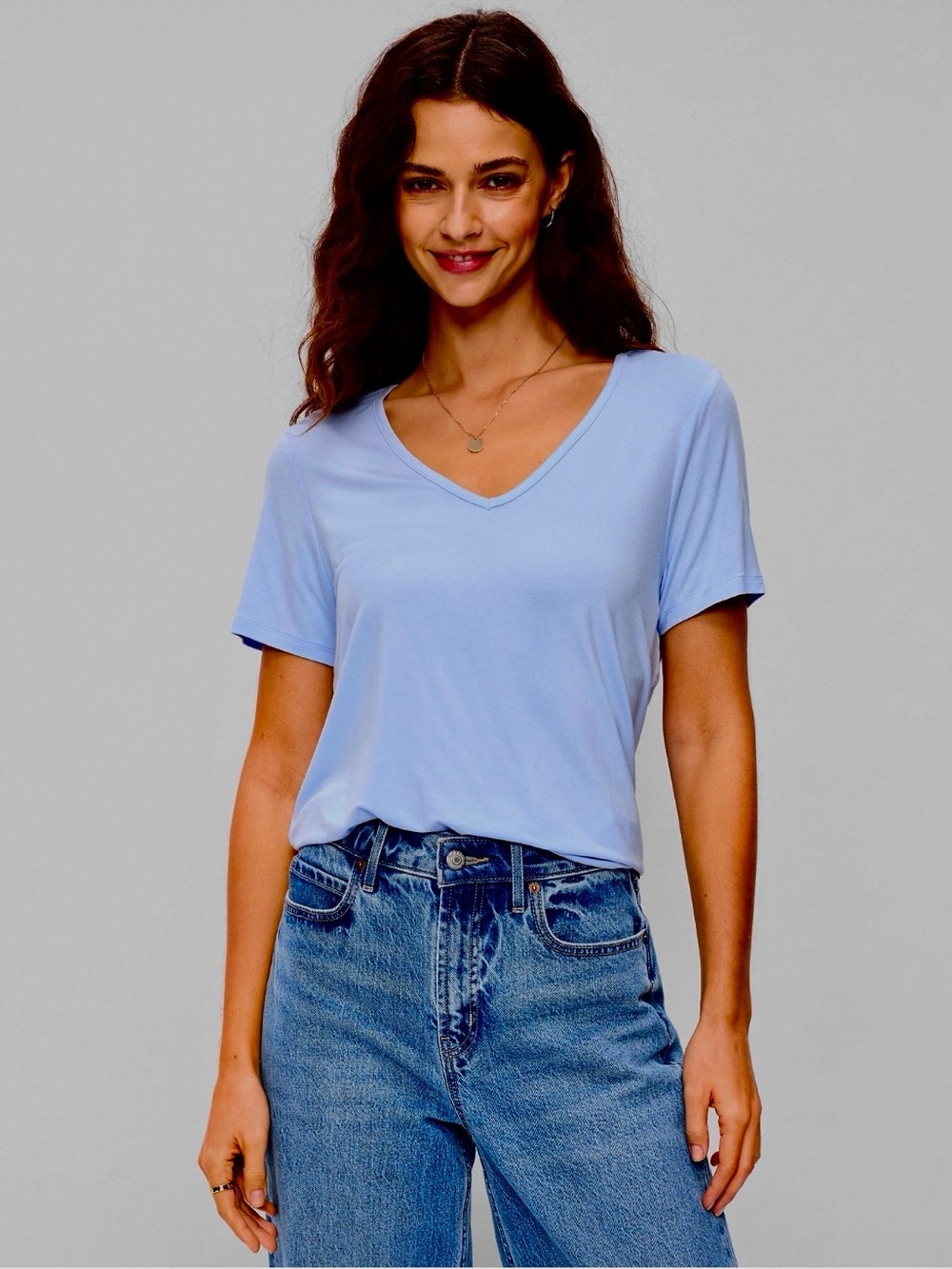 Old Navy V Neck Luxe Blue Tee L NWOT